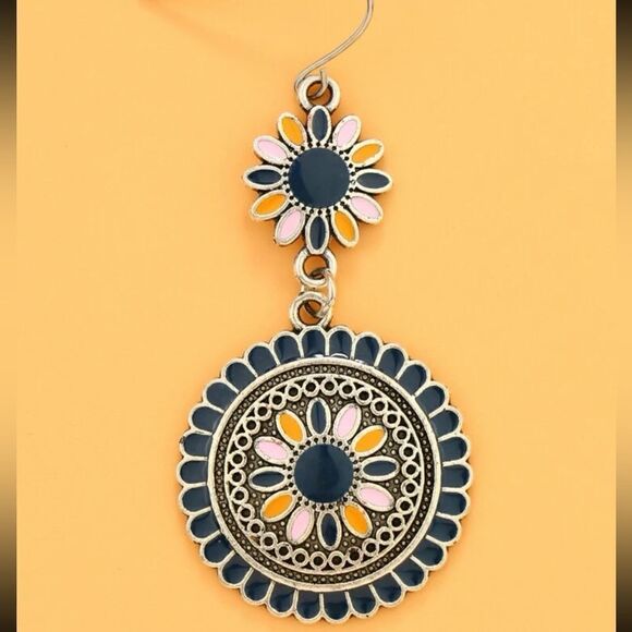 5 for $25 Blue and Pink Flower Sun Dangle Earrings - Picture 5 of 5